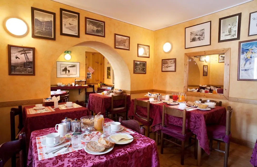 Hotel La Piazzetta-1